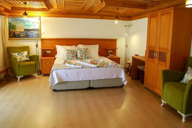 Standard Double Family room with balcony
