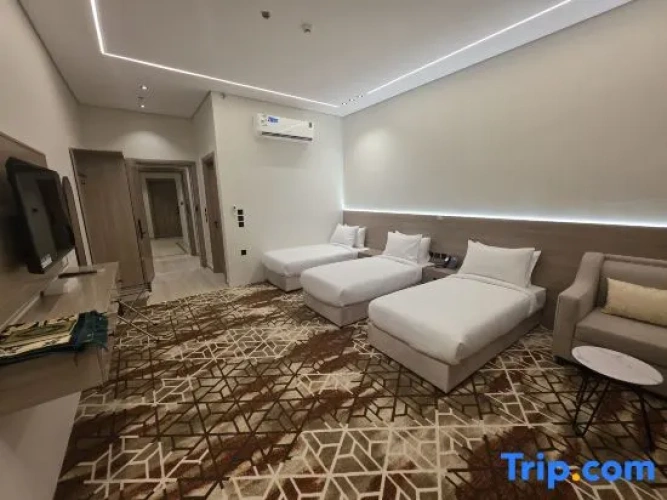 Deluxe Suite