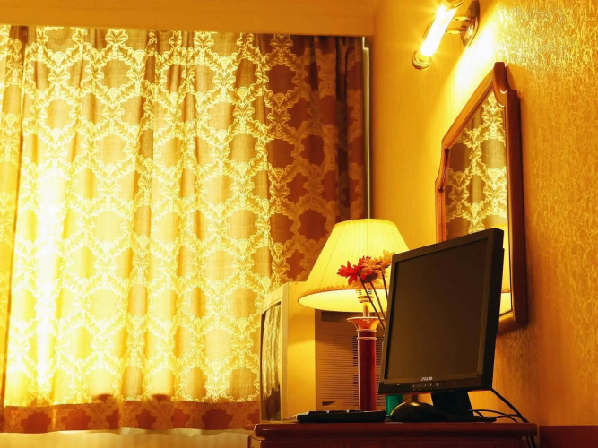 Far East Hotel