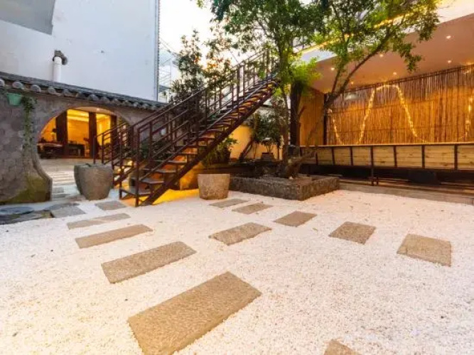 Andy hotel