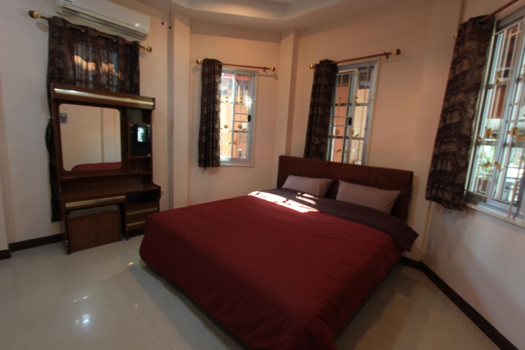 Standard Suite
