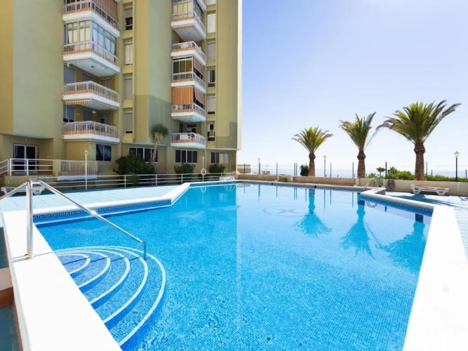 3 Bedrooms Apartment