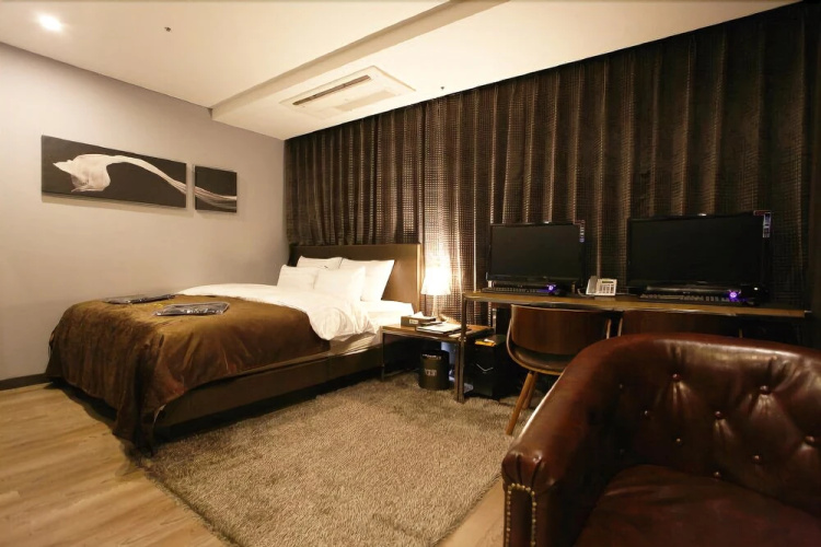 Hotel Ahava