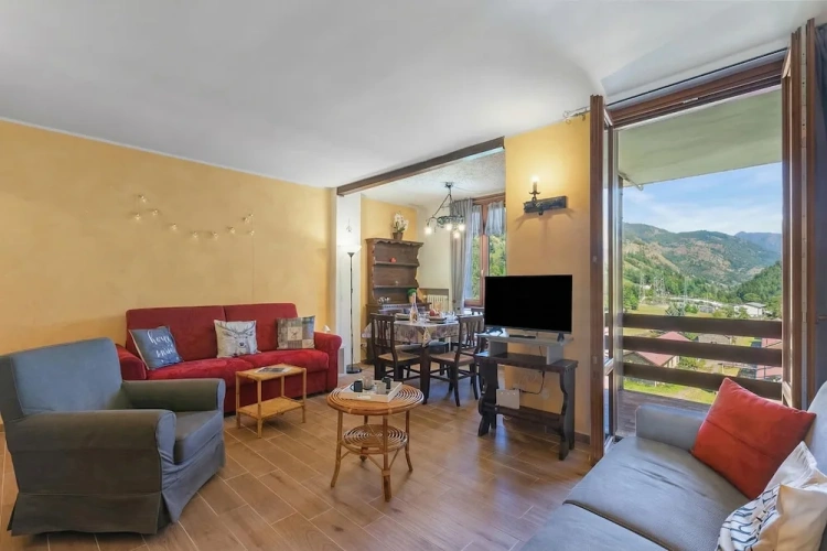 Family Studio with balcony and with mountain view