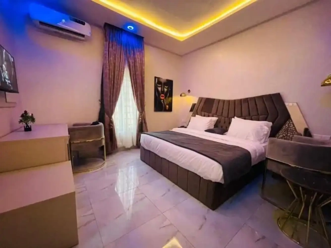 1 Bedroom Standard Single room with city view