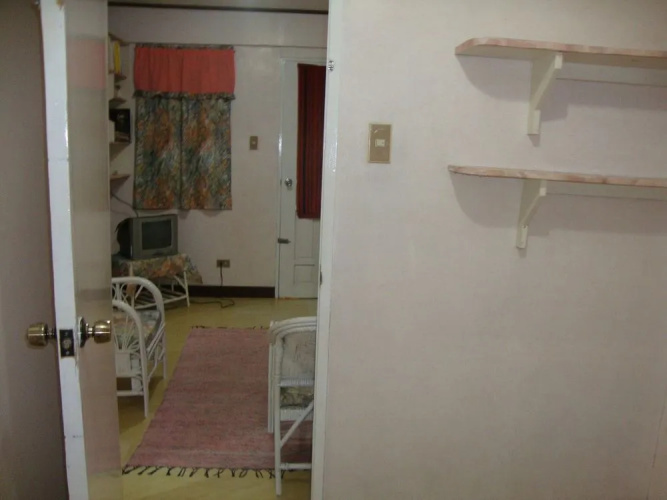 4 BR Unit 1 Jefrell Apartments
