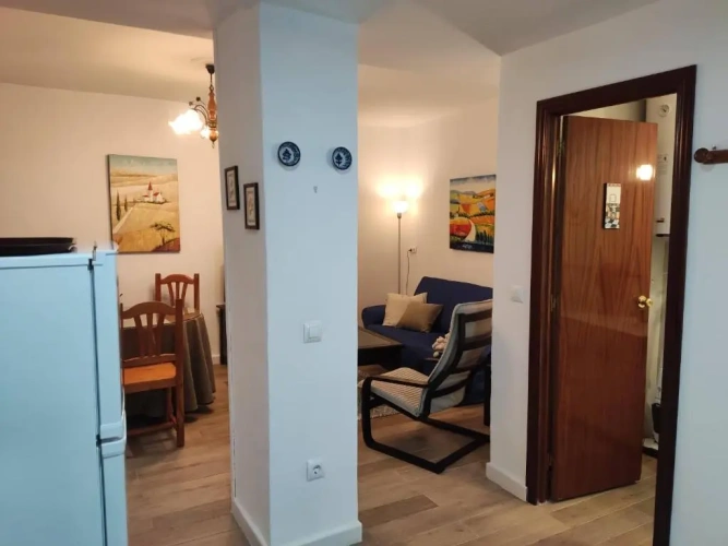 2 Bedrooms Cottage