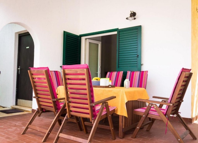 2 Bedrooms Cottage