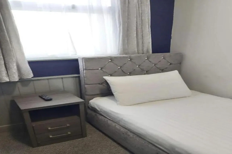 OYO Ivy Hotel