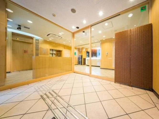 Super Hotel Subway Tanimachi 4-chome Exit 6