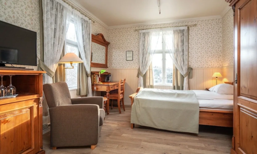Superior room