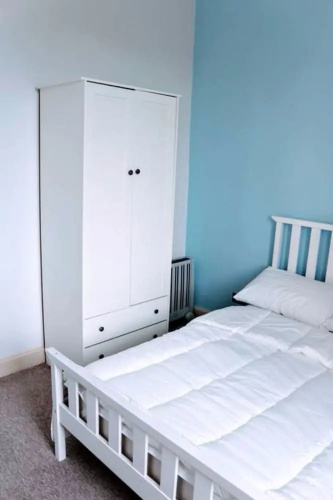 2 Bedroom Central Apartment