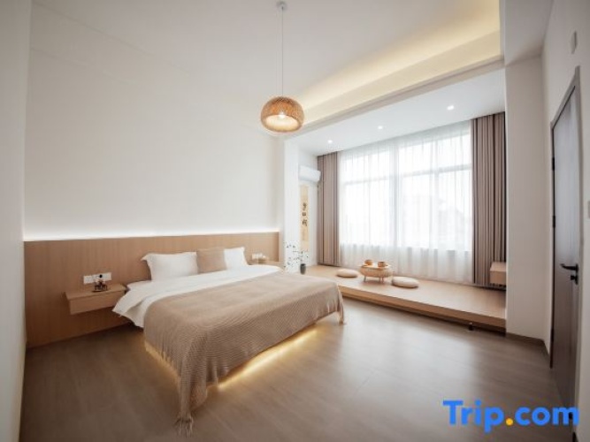 1 Bedroom Suite
