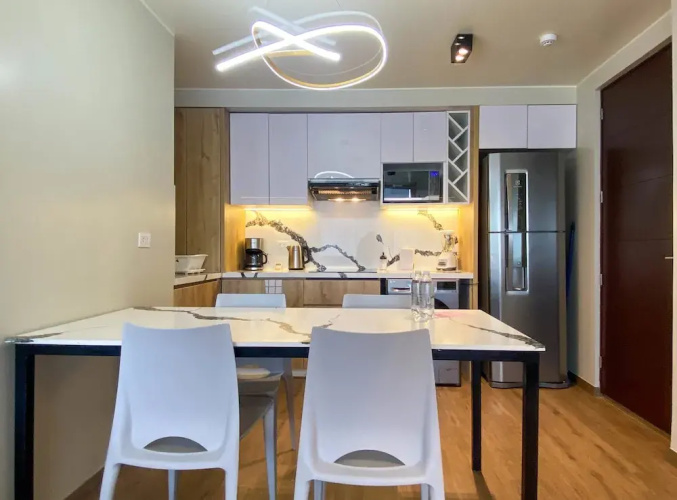 w Modern 2BR w AC in Miraflores