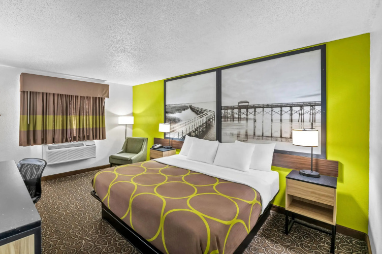 Super 8 by Wyndham Franklin