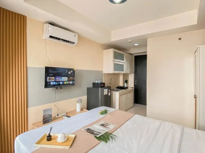 Basic Style Studio At Apartment Belmont Residence Puri