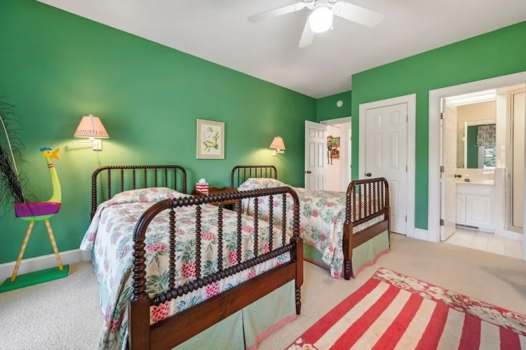 Guest rooms