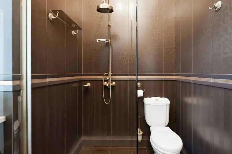 Cracovian Suite by Loft Affair