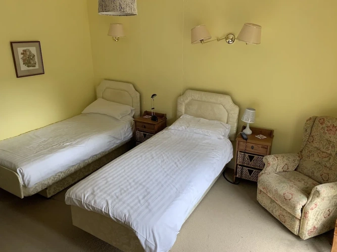 Standard Twin room