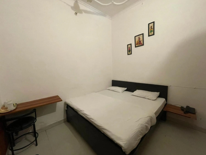 Hotel Arrow 19