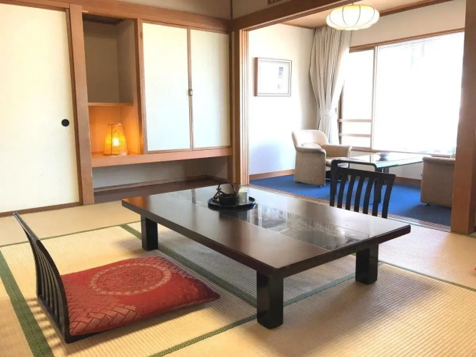 Atami Kinjokan