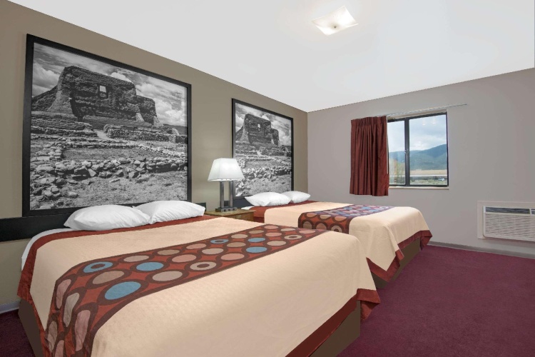 Quadruple Suite