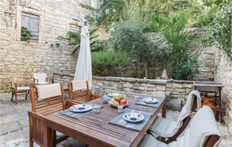 Holiday Home Bale - Valle