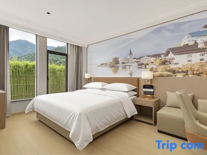 Deluxe Double room with balcony and with view
