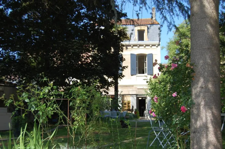 Madeleine Chambres Dhotes