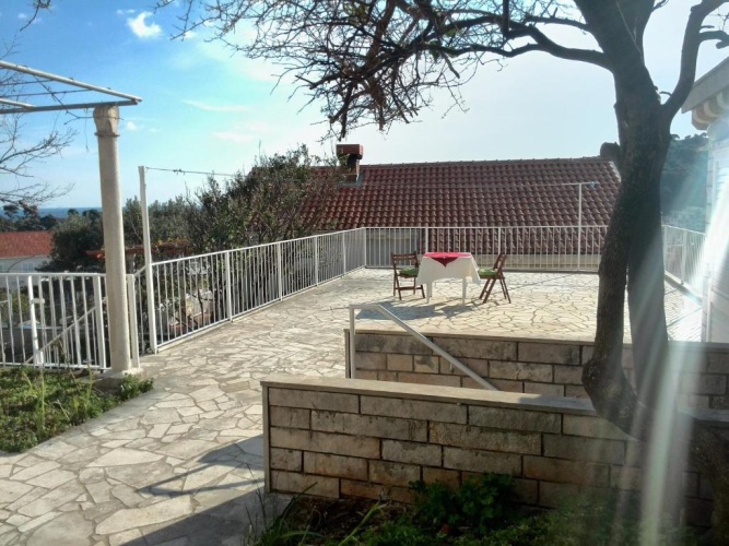 Standard Triple room with sea view