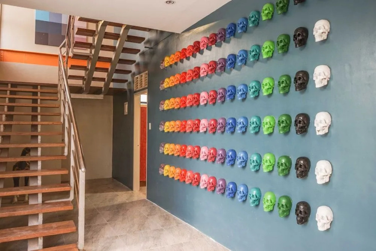 HQ Hostel