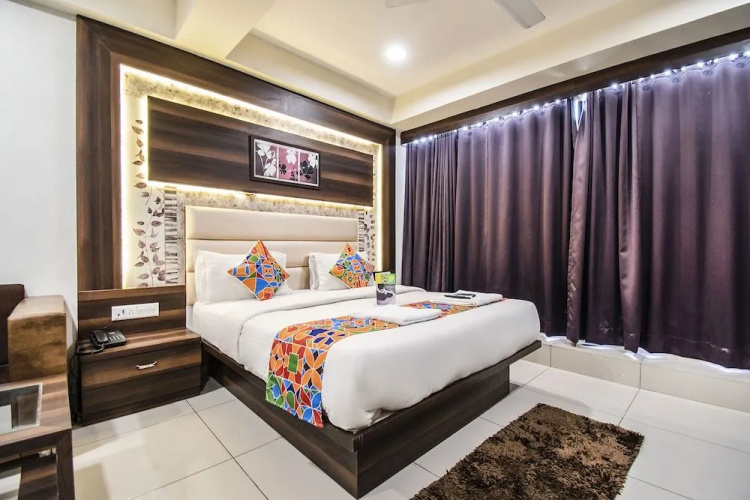 Hotel Royal Residency