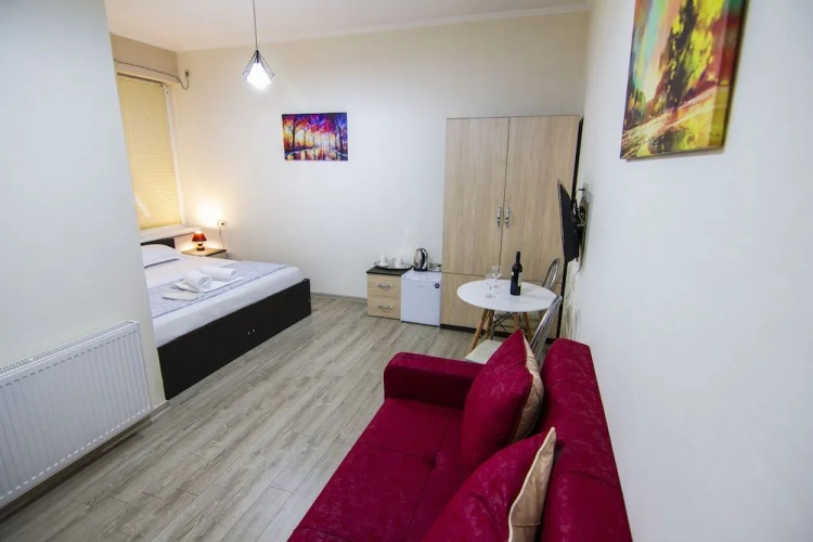 K-Pax Hotel