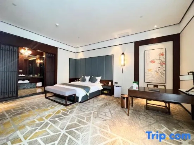 1 Bedroom Deluxe Suite
