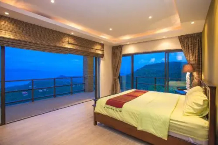 Fah Suay villa
