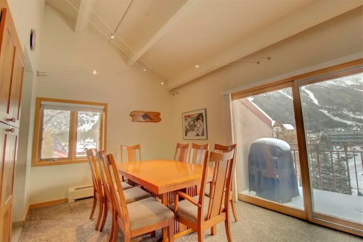 Alluring Lofty Condo In East Village - PG310 by RedAwning