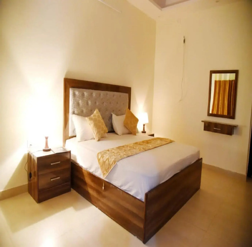 Hotel Park View, Rohtak
