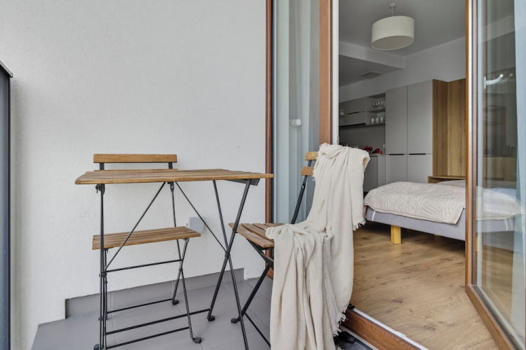 Wolska Studio Apartments by Solarento
