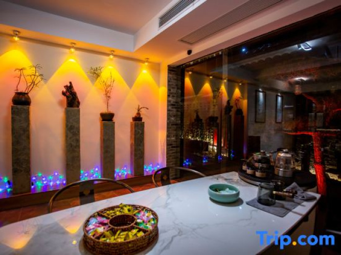 Linhai Jingsu Homestay
