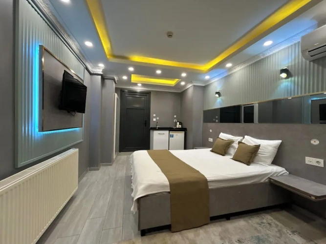 Economy room