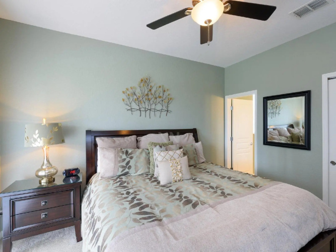 Villa 7773 Windsor Hills