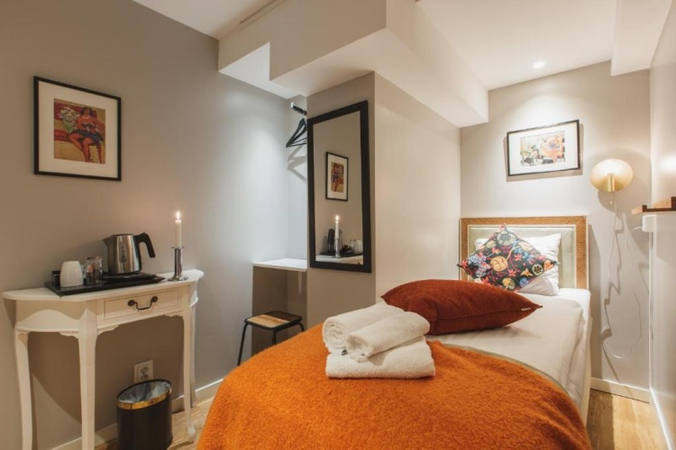 Standard Single room