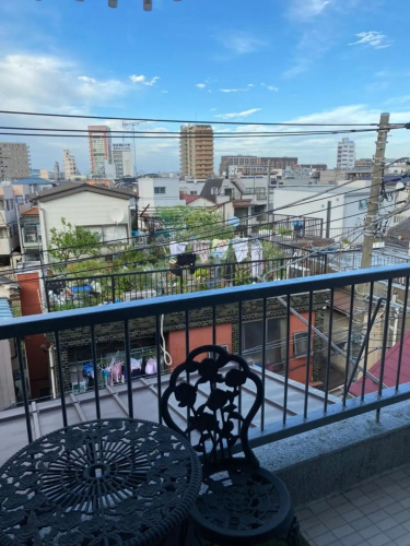 Takemura Building 305