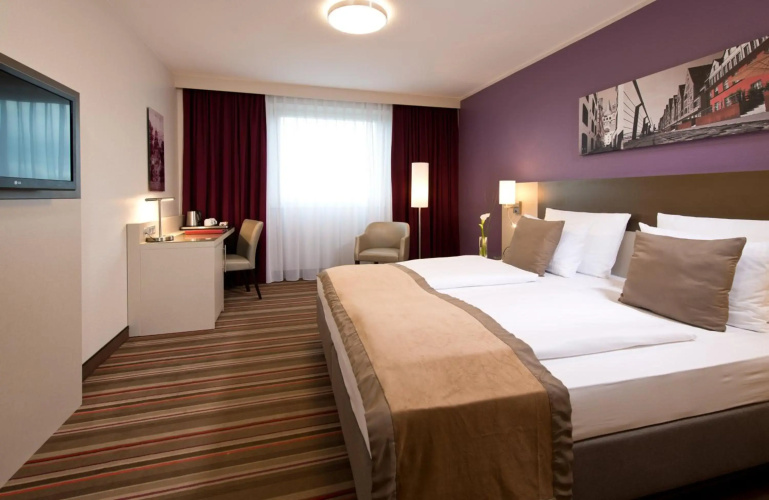 Leonardo Hotel Koeln