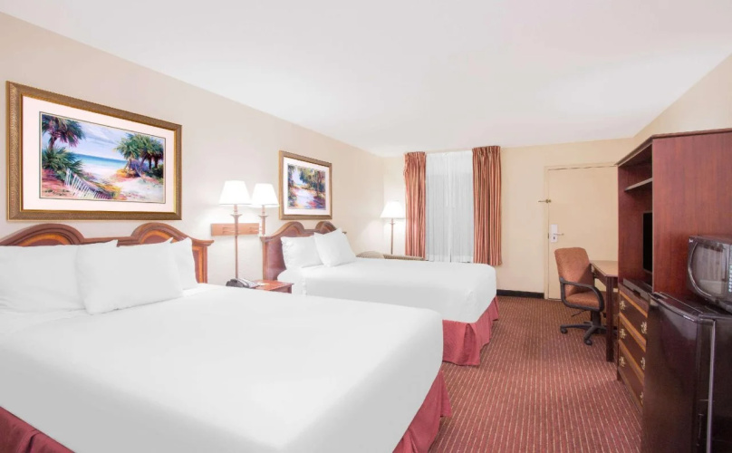 Days Inn by Wyndham Dothan