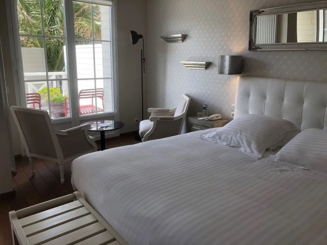 Hotel Baie des Anges & Spa