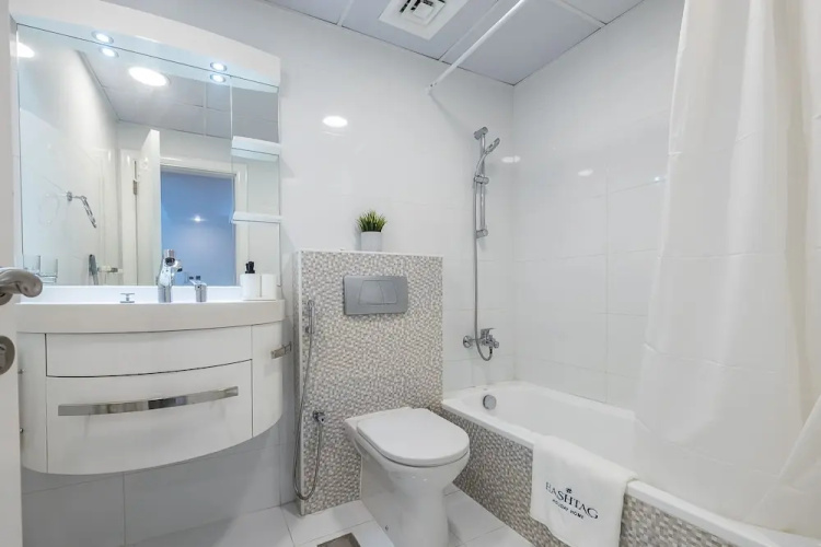 Marina Diamond 4 1707