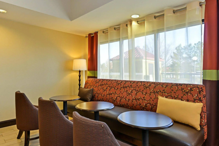 Hampton Inn Raleigh/Clayton I-40