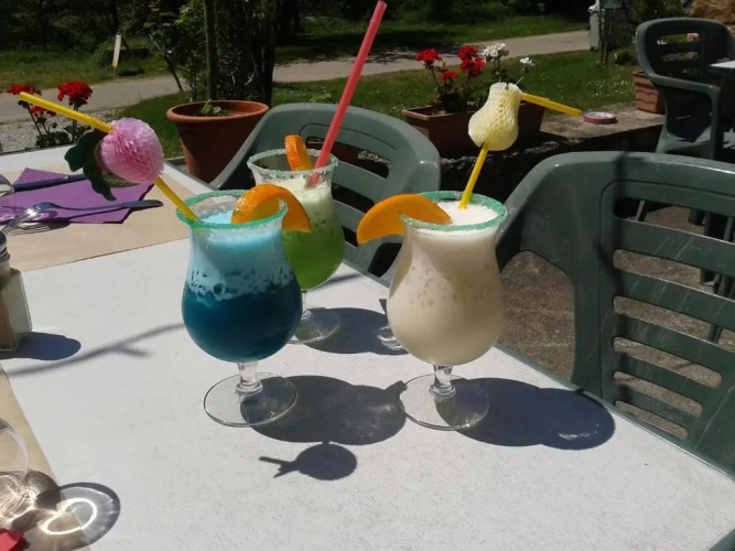 Camping Les Berges Du Doux