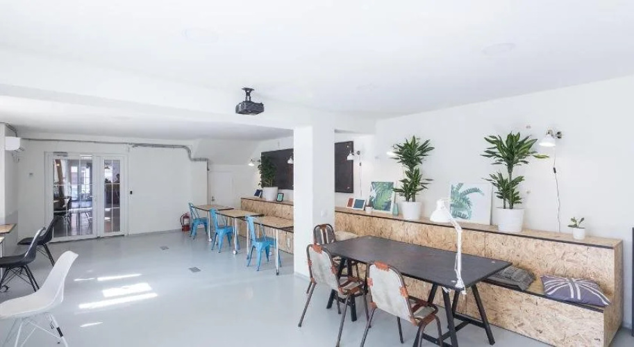 Omega House Hotel